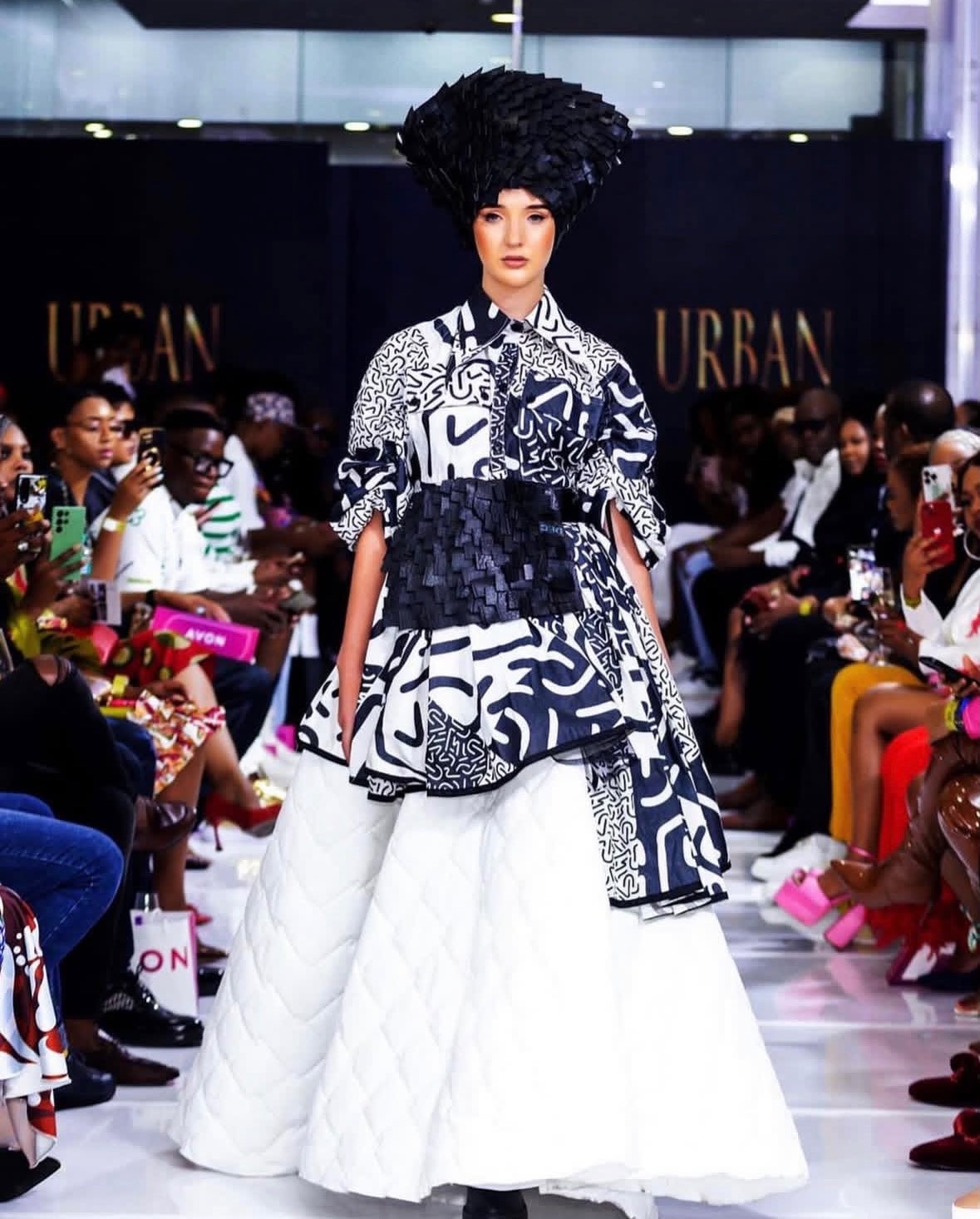 RUNWAY MODELLING WORKSHOP WITH SEREN KOEKEMOER - Image 2
