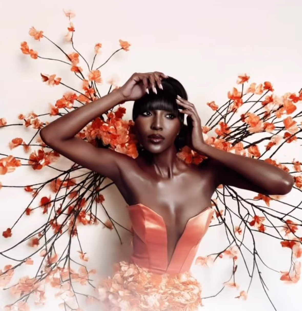 THE ART OF POSE WITH NOMPUMELELO MADUNA - Image 6